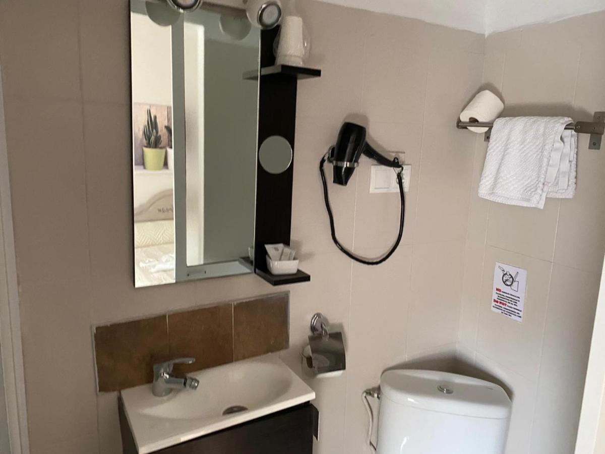 Virgen Del Rocio II Hotel Torremolinos Kültér fotó